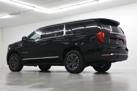 More photos of 2026 GMC Yukon XL Elevation at Jim Falk Motors, MO