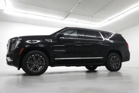 Photos of 2026 GMC Yukon XL Elevation for sale in Clinton, MO at Jim Falk Motors