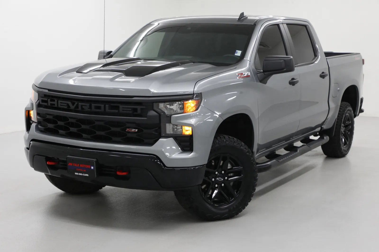 Gray 2025 Chevrolet Silverado 1500 Custom Trail Boss for sale in Clinton, MO