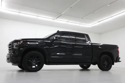 Photos of 2024 Chevrolet Silverado 1500 High Country for sale in Clinton, MO at Jim Falk Motors