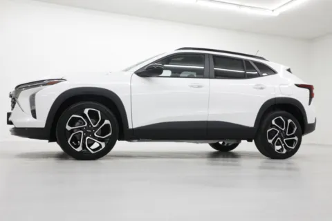 Photos of 2026 Chevrolet Trax 2RS for sale in Clinton, MO at Jim Falk Motors