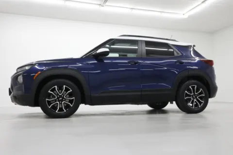 Photos of 2022 Chevrolet Trailblazer ACTIV for sale in Clinton, MO at Jim Falk Motors