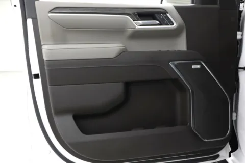 More photos of 2023 Chevrolet Silverado 1500 LTZ at Jim Falk Motors, MO