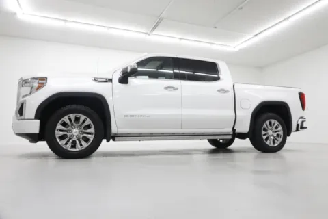 Photos of 2020 GMC Sierra 1500 Denali for sale in Clinton, MO at Jim Falk Motors