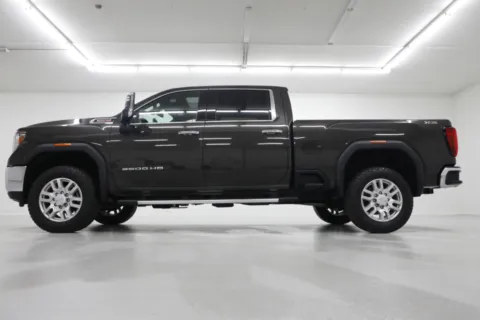 Another view of 2020 GMC Sierra 3500HD SLT for sale in Clinton, MO at Jim Falk Motors