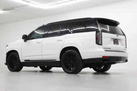 More photos of 2023 Cadillac Escalade 4WD Sport Platinum at Jim Falk Motors, MO