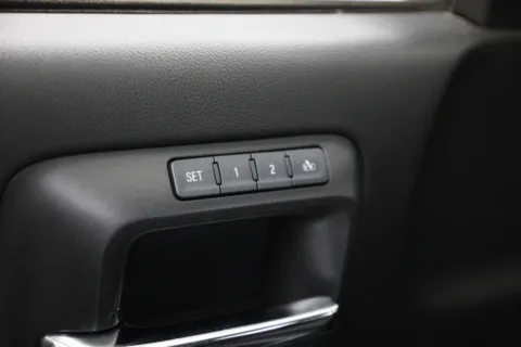 More photos of 2017 Chevrolet Silverado 3500HD LTZ at Jim Falk Motors, MO