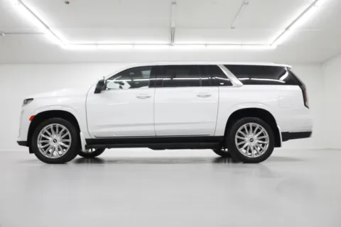 Another view of 2022 Cadillac Escalade ESV Premium Luxury for sale in Clinton, MO at Jim Falk Motors