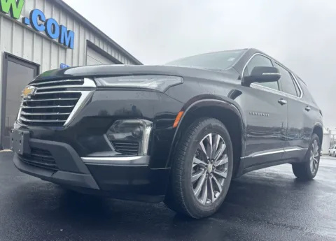 Black 2022 Chevrolet Traverse Premier for sale in Clinton, MO
