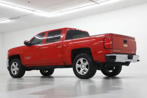 More photos of 2017 Chevrolet Silverado 1500 LT at Jim Falk Motors, MO