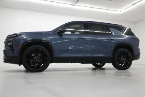 Photos of 2026 Chevrolet Traverse RS AWD for sale in Clinton, MO at Jim Falk Motors