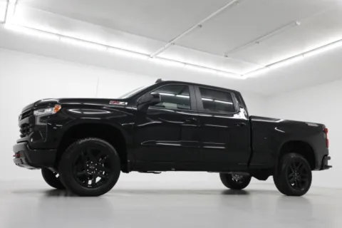 Photos of 2026 Chevrolet Silverado 1500 LT Trail Boss for sale in Clinton, MO at Jim Falk Motors