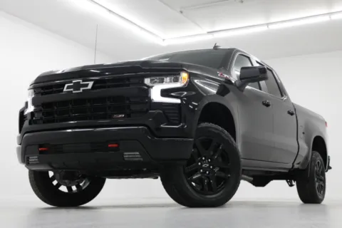 Black 2026 Chevrolet Silverado 1500 LT Trail Boss for sale in Clinton, MO