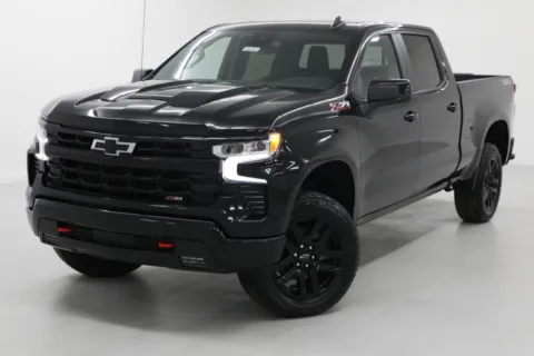 More photos of 2026 Chevrolet Silverado 1500 LT Trail Boss at Jim Falk Motors, MO