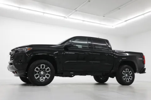 Photos of 2026 Chevrolet Colorado Z71 for sale in Clinton, MO at Jim Falk Motors