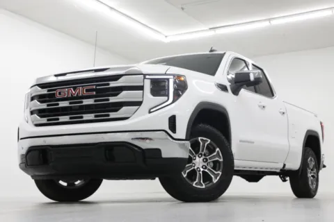 White 2026 GMC Sierra 1500 SLE for sale in Clinton, MO
