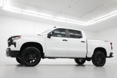 Photos of 2026 Chevrolet Silverado 1500 LT Trail Boss for sale in Clinton, MO at Jim Falk Motors