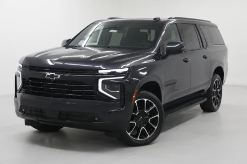 More photos of 2026 Chevrolet Suburban RST at Jim Falk Motors, MO