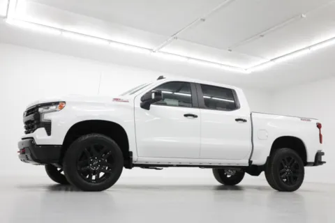 Photos of 2026 Chevrolet Silverado 1500 LT Trail Boss for sale in Clinton, MO at Jim Falk Motors