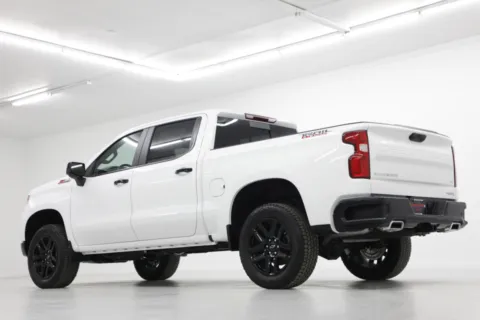 More photos of 2026 Chevrolet Silverado 1500 LT Trail Boss at Jim Falk Motors, MO