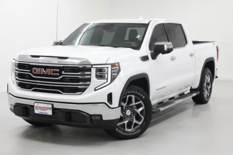 More photos of 2023 GMC Sierra 1500 SLT at Jim Falk Motors, MO