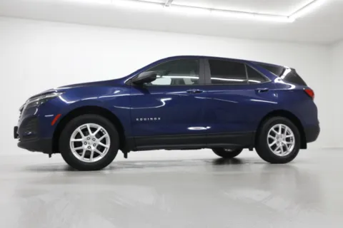 Photos of 2022 Chevrolet Equinox LS for sale in Clinton, MO at Jim Falk Motors