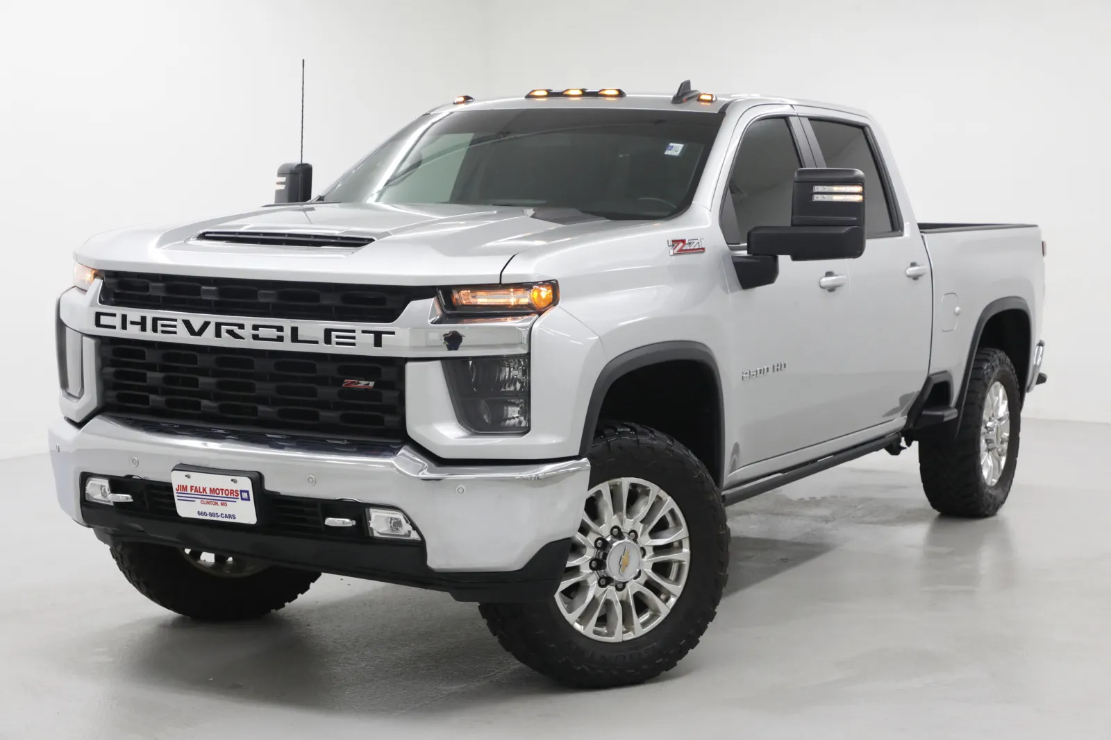 Silver 2023 Chevrolet Silverado 2500HD LT for sale in Clinton, MO