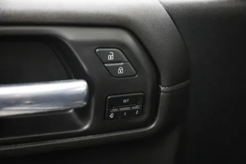 Another view of 2021 Chevrolet Silverado 3500HD High Country for sale in Clinton, MO at Jim Falk Motors