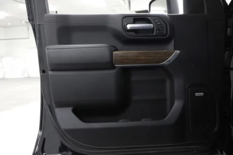 Photos of 2021 Chevrolet Silverado 3500HD High Country for sale in Clinton, MO at Jim Falk Motors