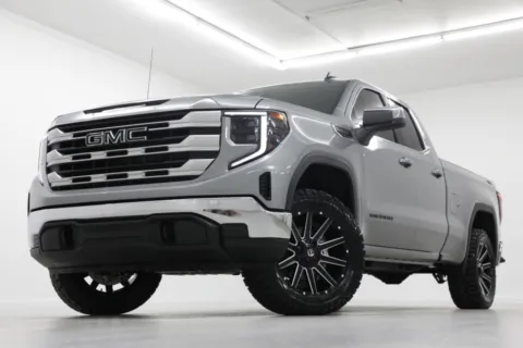 Gray 2026 GMC Sierra 1500 SLE for sale in Clinton, MO