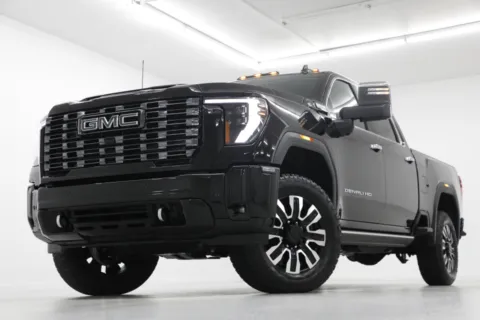 Black 2026 GMC Sierra 2500HD Denali Ultimate for sale in Clinton, MO