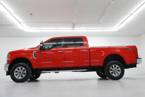 Another view of 2018 Ford Super Duty F-250 SRW LARIAT for sale in Clinton, MO at Jim Falk Motors