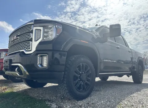 Black 2022 GMC Sierra 2500HD Denali for sale in Clinton, MO
