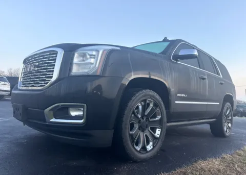 Black 2018 GMC Yukon Denali for sale in Clinton, MO