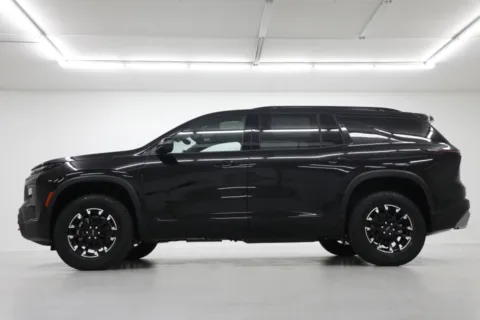 Another view of 2026 Chevrolet Traverse Z71 AWD for sale in Clinton, MO at Jim Falk Motors