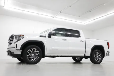 Photos of 2026 GMC Sierra 1500 SLT for sale in Clinton, MO at Jim Falk Motors