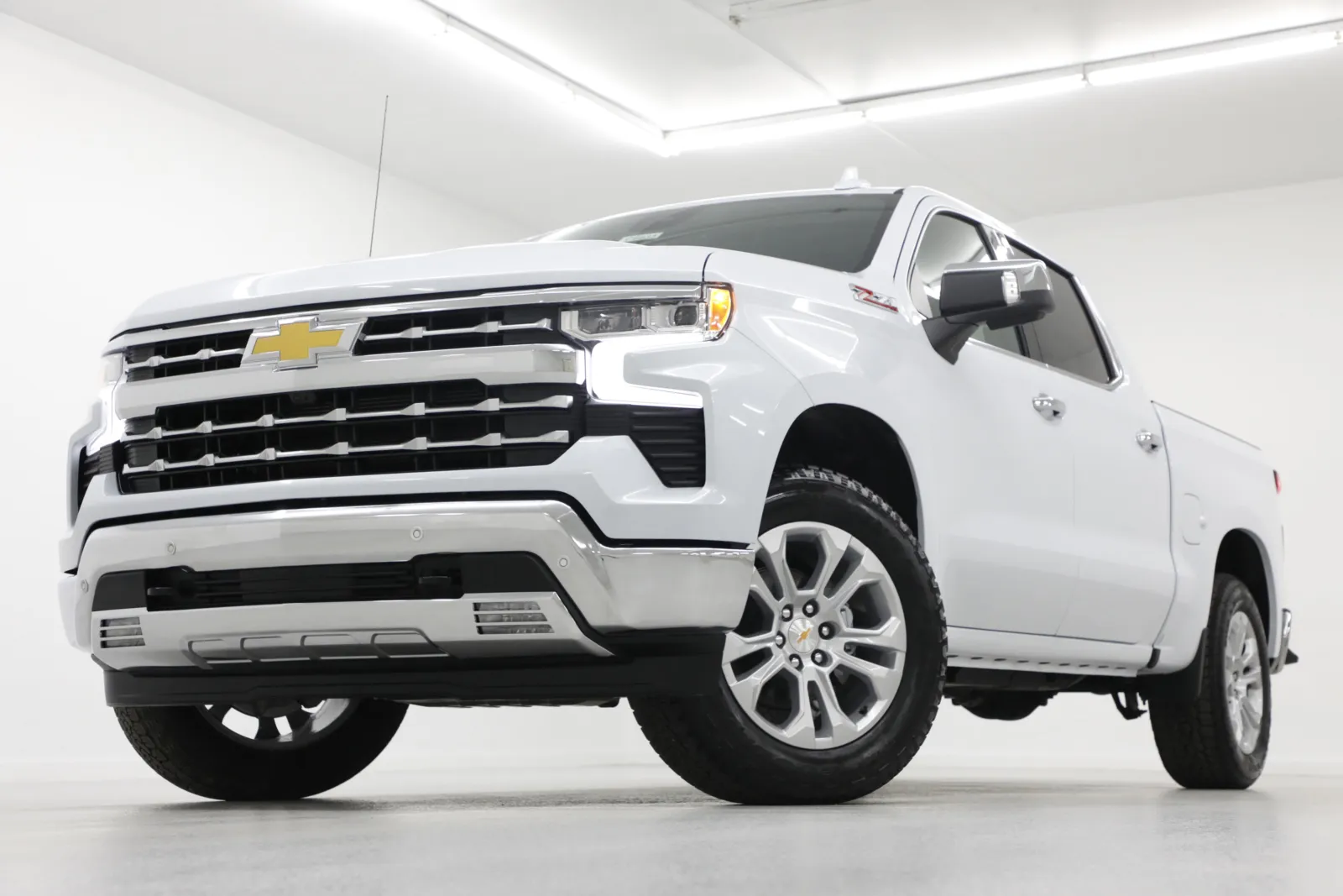 White 2026 Chevrolet Silverado 1500 LTZ for sale in Clinton, MO