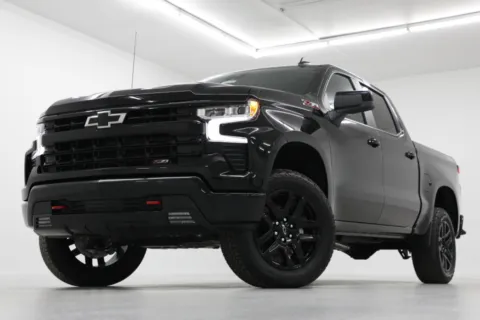 Black 2026 Chevrolet Silverado 1500 LT Trail Boss for sale in Clinton, MO