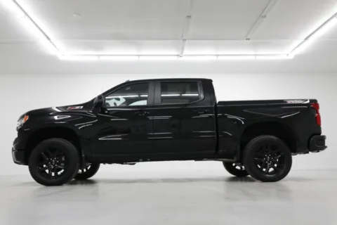 Another view of 2026 Chevrolet Silverado 1500 LT Trail Boss for sale in Clinton, MO at Jim Falk Motors