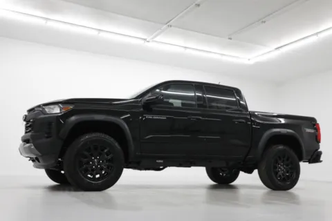 Photos of 2026 Chevrolet Colorado Trail Boss for sale in Clinton, MO at Jim Falk Motors