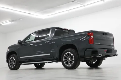 More photos of 2026 Chevrolet Silverado 1500 High Country at Jim Falk Motors, MO