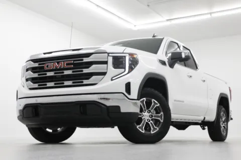 White 2026 GMC Sierra 1500 SLE for sale in Clinton, MO