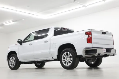 More photos of 2026 Chevrolet Silverado 1500 LTZ at Jim Falk Motors, MO