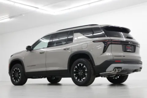 More photos of 2026 Chevrolet Traverse Z71 at Jim Falk Motors, MO