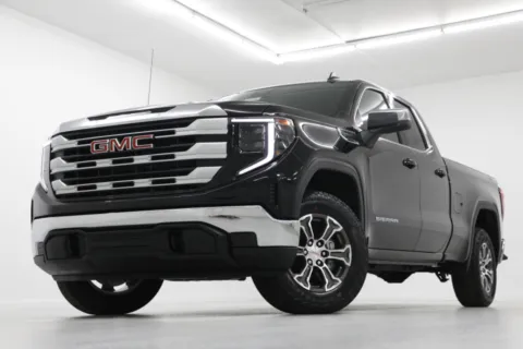 Black 2026 GMC Sierra 1500 SLE for sale in Clinton, MO
