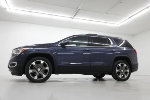 Photos of 2018 GMC Acadia SLT for sale in Clinton, MO at Jim Falk Motors