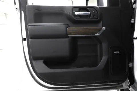 Photos of 2022 Chevrolet Silverado 2500HD High Country for sale in Clinton, MO at Jim Falk Motors