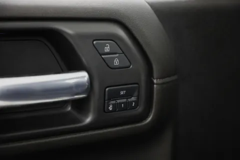 Another view of 2022 Chevrolet Silverado 2500HD High Country for sale in Clinton, MO at Jim Falk Motors