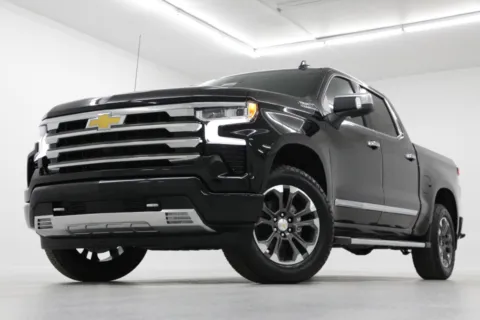 Black 2026 Chevrolet Silverado 1500 High Country for sale in Clinton, MO