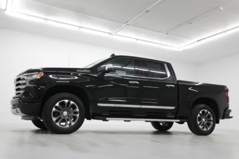 Photos of 2026 Chevrolet Silverado 1500 High Country for sale in Clinton, MO at Jim Falk Motors